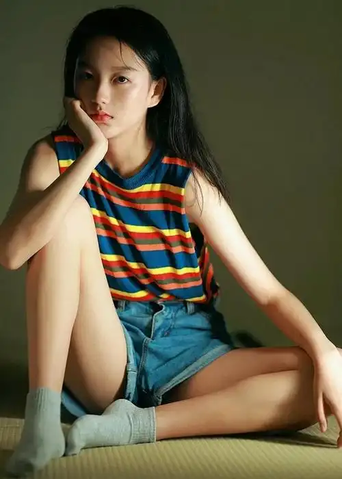 动漫《山海人间》海报